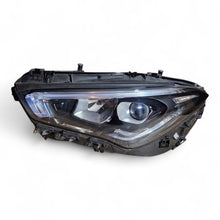 Laden Sie das Bild in den Galerie-Viewer, Frontscheinwerfer Mercedes-Benz Cla A1189062500 Links Scheinwerfer Headlight SCH8399924526pa