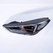 Load image into Gallery viewer, Frontscheinwerfer Hyundai Tucson 92101D7700 Full LED Links Headlight SCH1419664835nd