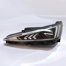 Load image into Gallery viewer, Frontscheinwerfer Hyundai Elantra 92101-F2 Links Scheinwerfer Headlight