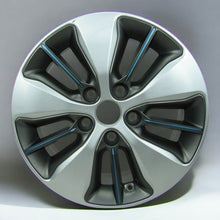 Load image into Gallery viewer, 1x Alufelge 16 Zoll 6.5&quot; 5x114.3 50ET 52910-G2200 Hyundai Kona Rim Wheel
