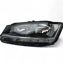 Laden Sie das Bild in den Galerie-Viewer, Frontscheinwerfer Skoda Fabia III 6V1941015D Full LED Links Headlight