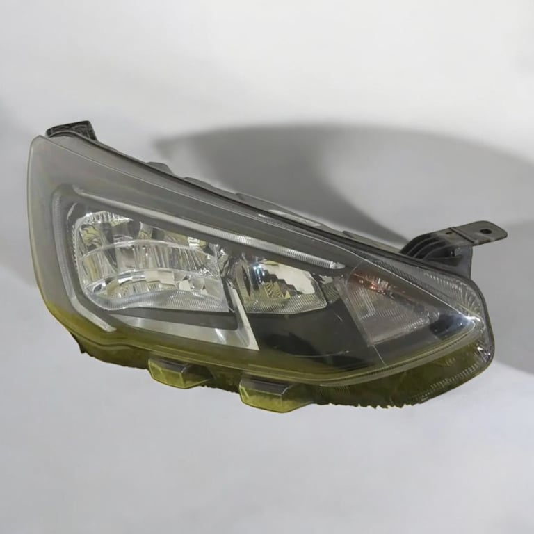 Frontscheinwerfer Ford Focus MX7B-13E014-CC Rechts Scheinwerfer Headlight