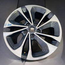 Laden Sie das Bild in den Galerie-Viewer, 1x Alufelge 17 Zoll 7.0&quot; 5x114.3 48ET 403001015R Renault 1 Rim Wheel