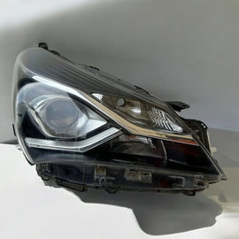 Frontscheinwerfer Toyota Yaris MCJ16670 Rechts Scheinwerfer Headlight SCH5217002287tl