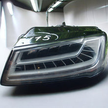 Laden Sie das Bild in den Galerie-Viewer, Frontscheinwerfer Audi A8 4H0941035 LED Ein Stück (Rechts oder Links) Headlight