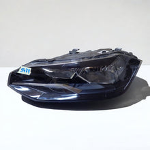 Laden Sie das Bild in den Galerie-Viewer, Frontscheinwerfer VW Polo 2G1941005 Links Scheinwerfer Headlight