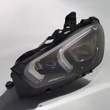Laden Sie das Bild in den Galerie-Viewer, Frontscheinwerfer Mercedes-Benz Gle A1679066504 LED Rechts oder Links