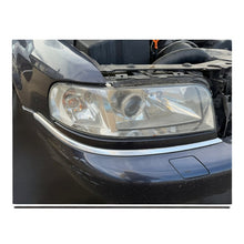 Laden Sie das Bild in den Galerie-Viewer, Frontscheinwerfer Audi A8 Rechts Scheinwerfer Headlight