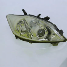 Laden Sie das Bild in den Galerie-Viewer, Frontscheinwerfer Toyota Auris 81110-02A40 Rechts Scheinwerfer Headlight