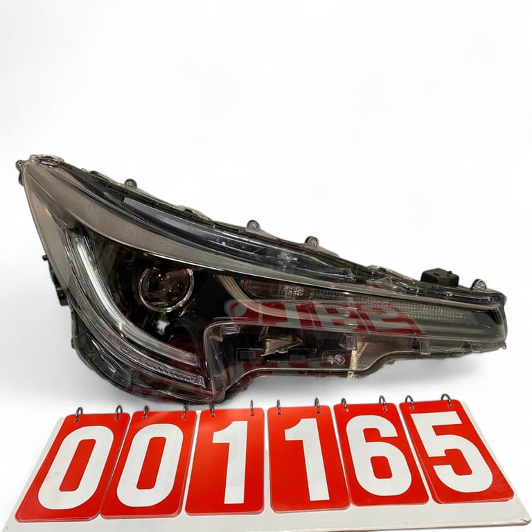 Frontscheinwerfer Toyota Corolla 81110-02S70 LED Ein Stück (Rechts oder Links)