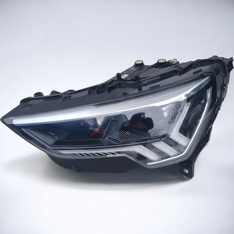Frontscheinwerfer Audi Q3 83A941035C Links Scheinwerfer Headlight