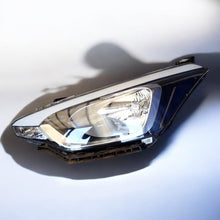 Laden Sie das Bild in den Galerie-Viewer, Frontscheinwerfer Hyundai I20 92101C8000 Links Scheinwerfer Headlight