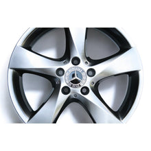 Load image into Gallery viewer, 4x Alufelge 17 Zoll 7.0" 5x112 51ET Glanz Silber A4474012200 Mercedes-Benz Viano FEL8717680030op