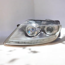 Laden Sie das Bild in den Galerie-Viewer, Frontscheinwerfer VW Phaeton 3D1941031E Xenon Links Scheinwerfer Headlight