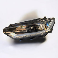 Laden Sie das Bild in den Galerie-Viewer, Frontscheinwerfer VW Passat B8 3G1941081C LED Links Scheinwerfer Headlight