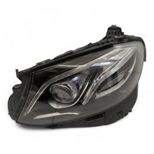 Laden Sie das Bild in den Galerie-Viewer, Frontscheinwerfer Mercedes-Benz W213 A2139067506 LED Links Headlight SCH5522444582fa