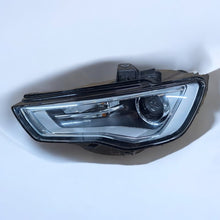 Laden Sie das Bild in den Galerie-Viewer, Frontscheinwerfer Audi A3 8V0941043 Xenon Links Scheinwerfer Headlight