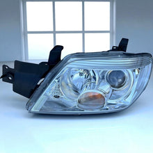 Load image into Gallery viewer, Frontscheinwerfer Mitsubishi Outlander I Links Scheinwerfer Headlight