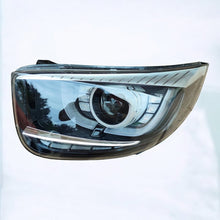 Load image into Gallery viewer, Frontscheinwerfer Kia Picanto 92101-G63 92101-G6300 Links Scheinwerfer Headlight