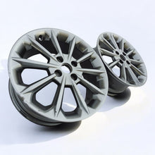 Load image into Gallery viewer, 1x Alufelge 17 Zoll 7.0&quot; 4x108 47,5ET Ford Fiesta Rim Wheel