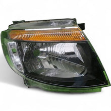 Load image into Gallery viewer, Frontscheinwerfer Ford Ranger Rechts Scheinwerfer Headlight SCH6039711493rc