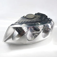 Laden Sie das Bild in den Galerie-Viewer, Frontscheinwerfer VW Touareg TPR13283 Links Scheinwerfer Headlight