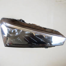 Laden Sie das Bild in den Galerie-Viewer, Frontscheinwerfer Skoda Scala 657941016A LED Rechts Scheinwerfer Headlight SCH3442994678xv