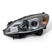 Laden Sie das Bild in den Galerie-Viewer, Frontscheinwerfer Mazda 5 Xenon Links Scheinwerfer Headlight SCH3508556155lj