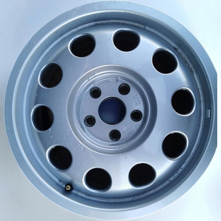 1x Alufelge 15 Zoll 6.0" 5x100 38ET 8L0601025E Audi A3 Rim Wheel