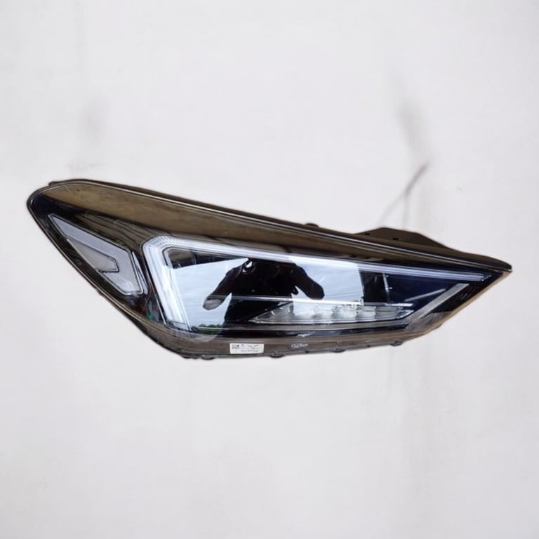 Frontscheinwerfer Hyundai Tucson 92102-D7700 Full LED Rechts Headlight