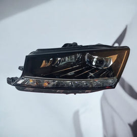 Frontscheinwerfer Skoda Fabia III 6V1941015 LED Links Scheinwerfer Headlight