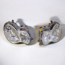 Laden Sie das Bild in den Galerie-Viewer, Frontscheinwerfer Mercedes-Benz W203 Rechts Scheinwerfer Headlight SCH6289641540xn