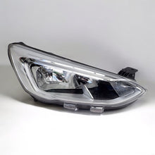 Laden Sie das Bild in den Galerie-Viewer, Frontscheinwerfer Ford Focus JX7B-13W029-AE Rechts Scheinwerfer Headlight SCH3756255758gp