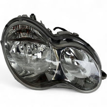 Load image into Gallery viewer, Frontscheinwerfer Mercedes-Benz W203 A2038201259 Rechts Scheinwerfer Headlight SCH8025269911hi