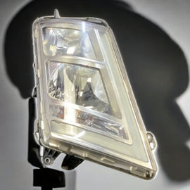 Frontscheinwerfer Volvo 22239220 Rechts Scheinwerfer Headlight SCH1238324241je