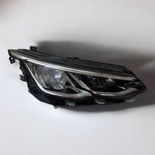 Load image into Gallery viewer, Frontscheinwerfer VW VIII 5H1941006C LED Rechts Scheinwerfer Headlight