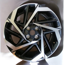 Laden Sie das Bild in den Galerie-Viewer, 1x Alufelge 17 Zoll 7.0" 4x100 54ET Glanz Graphit 52910-Q0300 Hyundai Kona Mg FEL7676787706jt