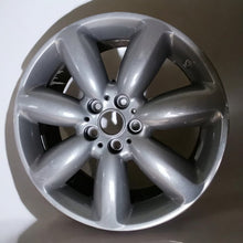 Laden Sie das Bild in den Galerie-Viewer, 1x Alufelge 18 Zoll 8.0&quot; 5x112 57ET Graphit 6856053 Mini Rim Wheel