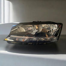 Laden Sie das Bild in den Galerie-Viewer, Frontscheinwerfer Skoda Fabia III 6V1941015D LED Links Scheinwerfer Headlight SCH1397069235nw