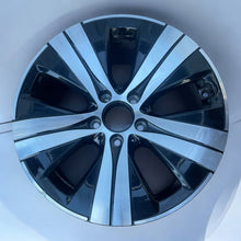 Load image into Gallery viewer, 1x Alufelge 17 Zoll 7.0&quot; 5x112 44 5ET A2064017100 Mercedes-Benz W206 Rim Wheel