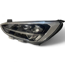Laden Sie das Bild in den Galerie-Viewer, Frontscheinwerfer Ford Focus JX7B-13E015-AE JX7B-13E014-AE LED Rechts oder Links SCH5221059970yt