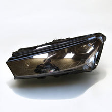 Laden Sie das Bild in den Galerie-Viewer, Frontscheinwerfer Skoda Enyaq 5LB941015B LED Links Scheinwerfer Headlight