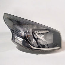 Load image into Gallery viewer, Frontscheinwerfer Opel Vivaro 95527870 LED Rechts Scheinwerfer Headlight