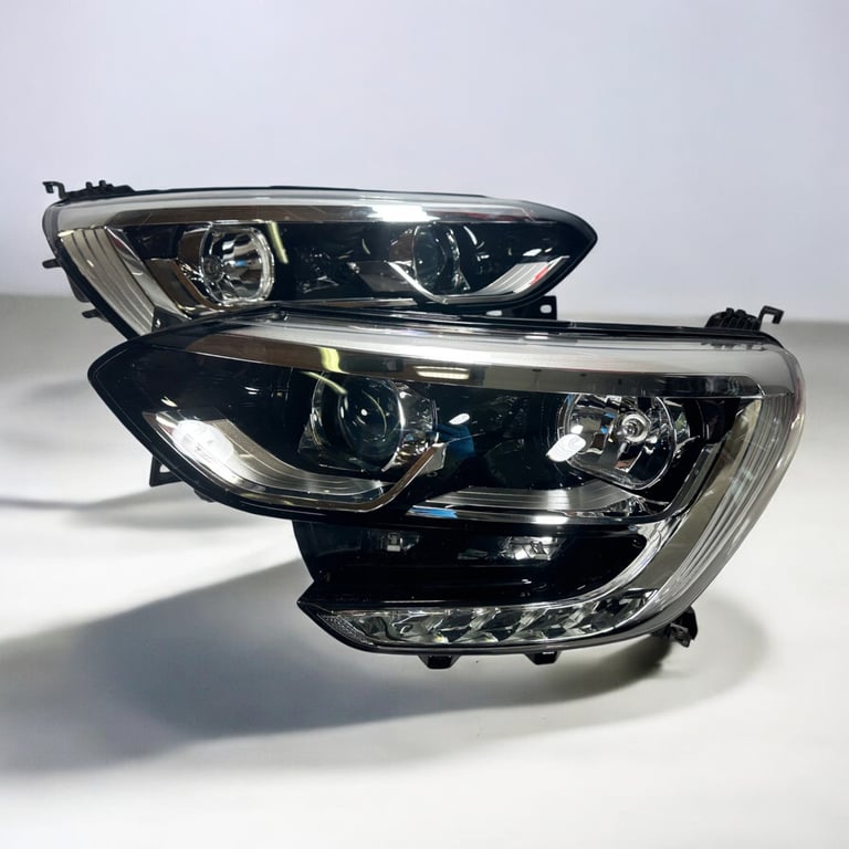 Frontscheinwerfer Renault Megane IV 260603157R 260102555R LED Rechts oder Links