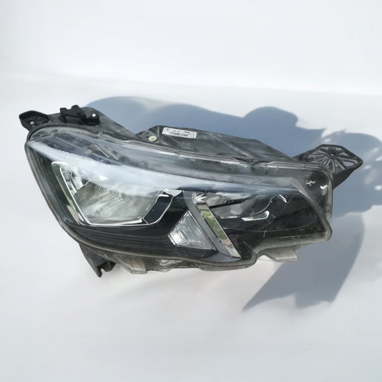 Frontscheinwerfer Peugeot Partner Rifter 9816826880 Rechts Headlight