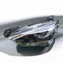 Load image into Gallery viewer, Frontscheinwerfer Mazda Cx3 D10E-51040 LED Links Scheinwerfer Headlight