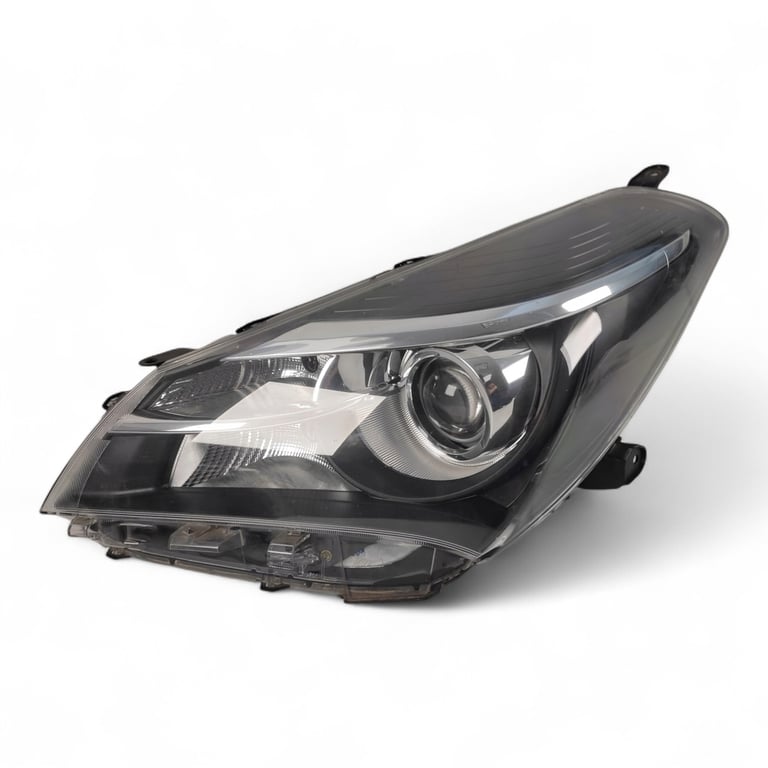 Frontscheinwerfer Toyota Yaris Ein Stück (Rechts oder Links) Headlight SCH5598300293qq