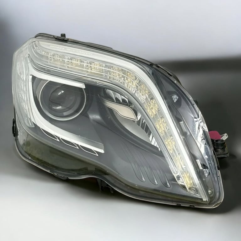 Frontscheinwerfer Mercedes-Benz X204 W204 2048201639 LED Rechts Headlight