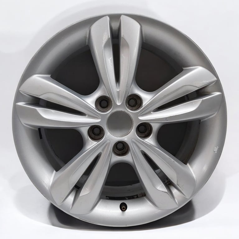 1x Alufelge 17 Zoll 6.5" 5x114.3 48ET SPP9223 Hyundai Ix35 Rim Wheel