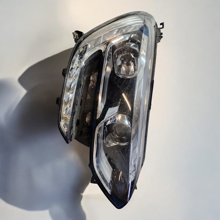 Frontscheinwerfer Renault Megane IV 260102555R Rechts Scheinwerfer Headlight SCH5797408002jv